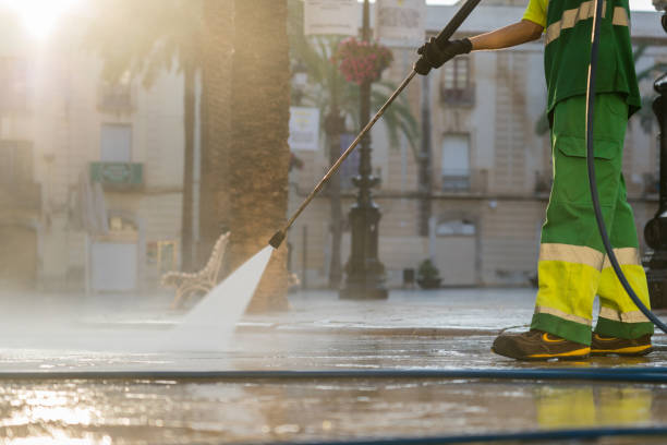 Best Sidewalk and Walkway Cleaning  in Montebello, CA